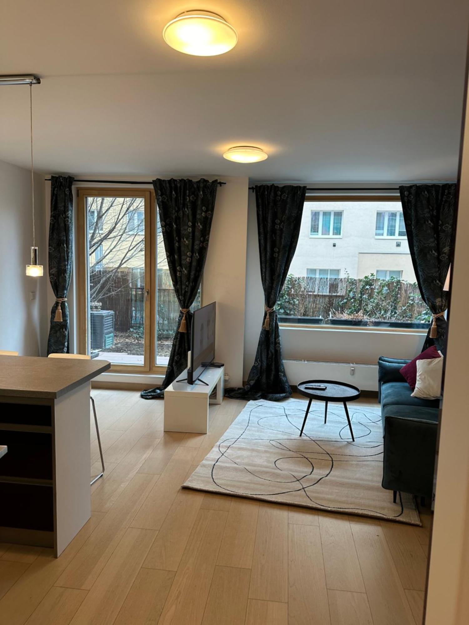 Apartments Palmovka Прага Экстерьер фото
