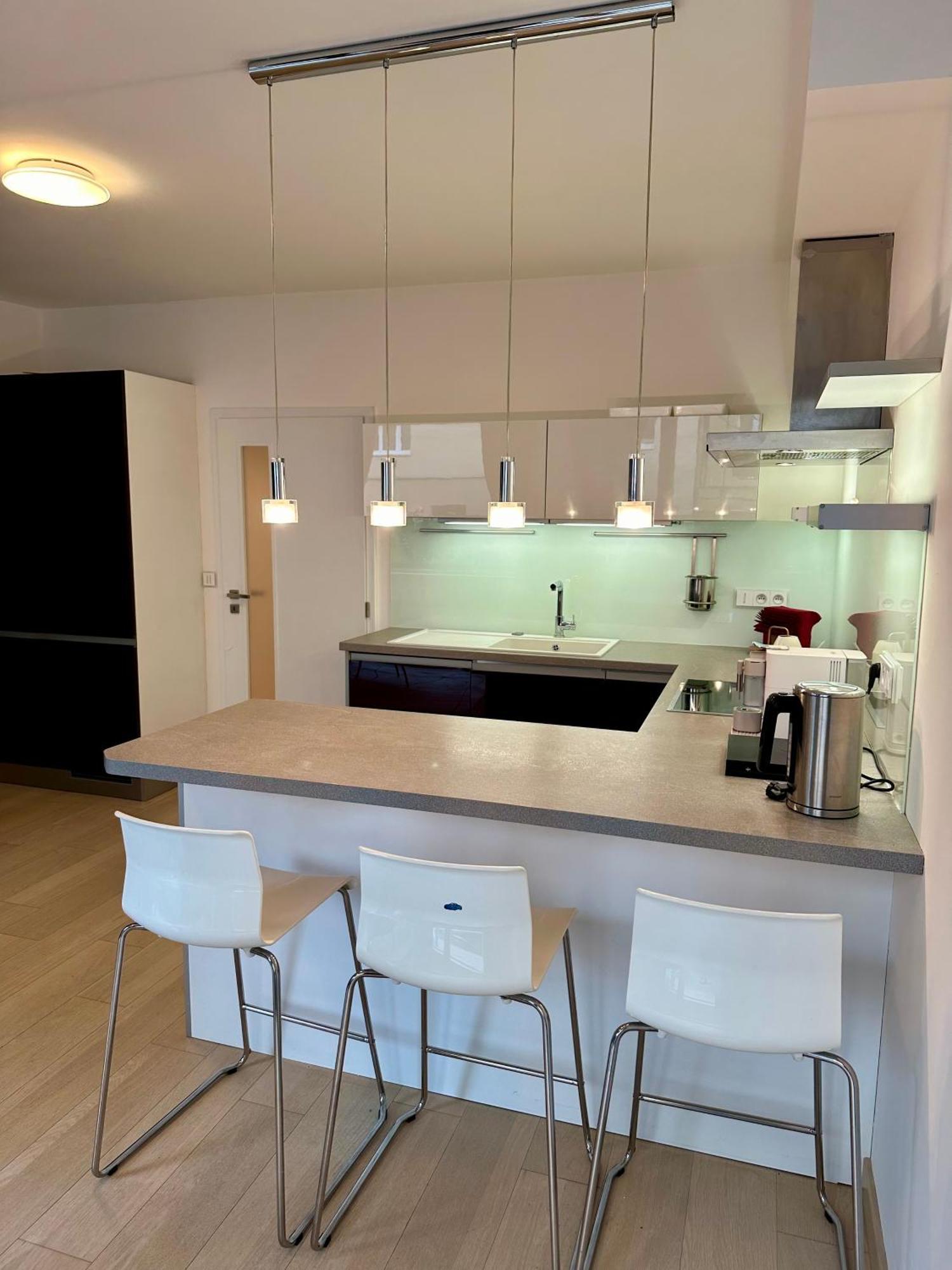 Apartments Palmovka Прага Экстерьер фото