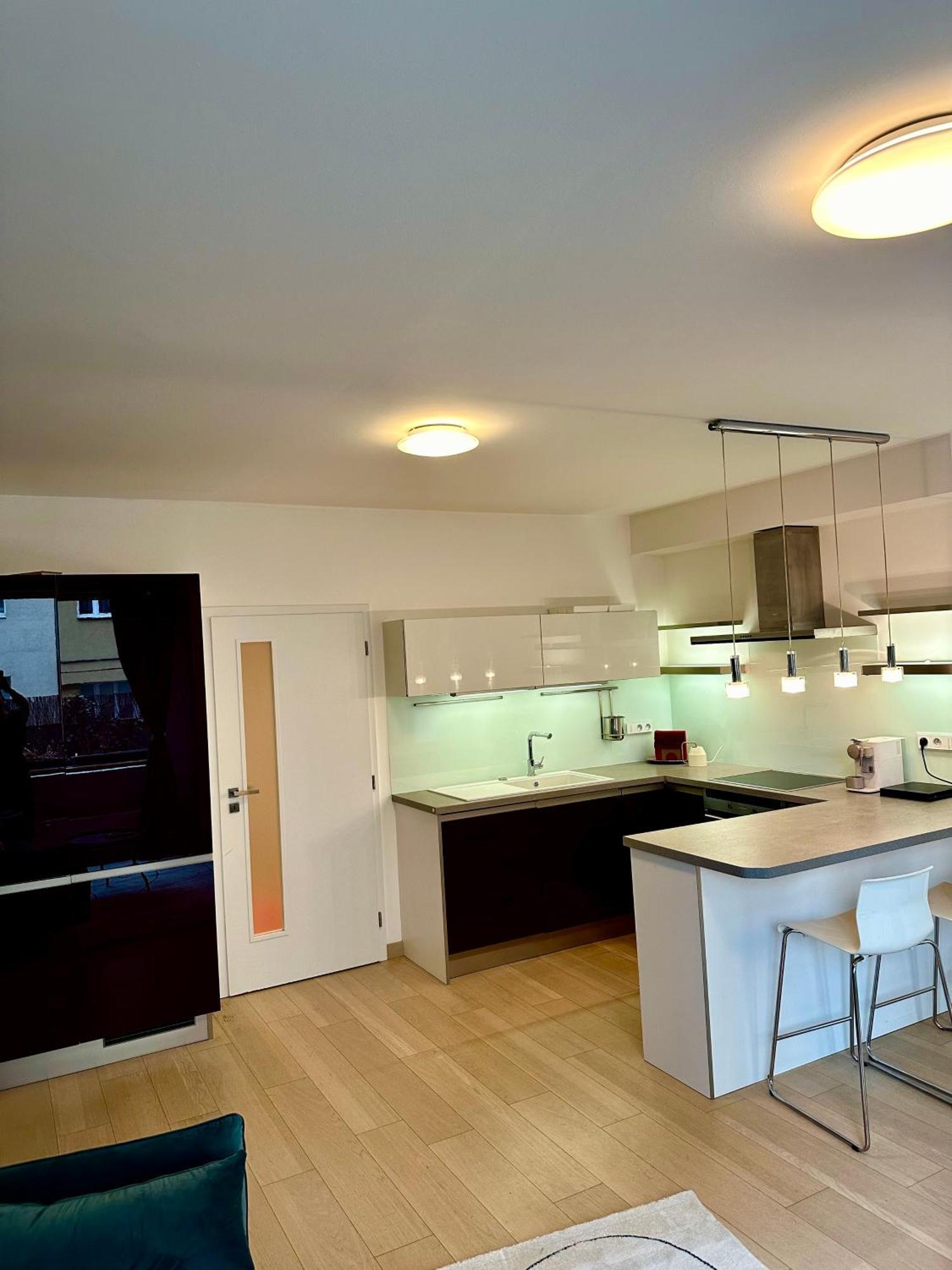Apartments Palmovka Прага Экстерьер фото