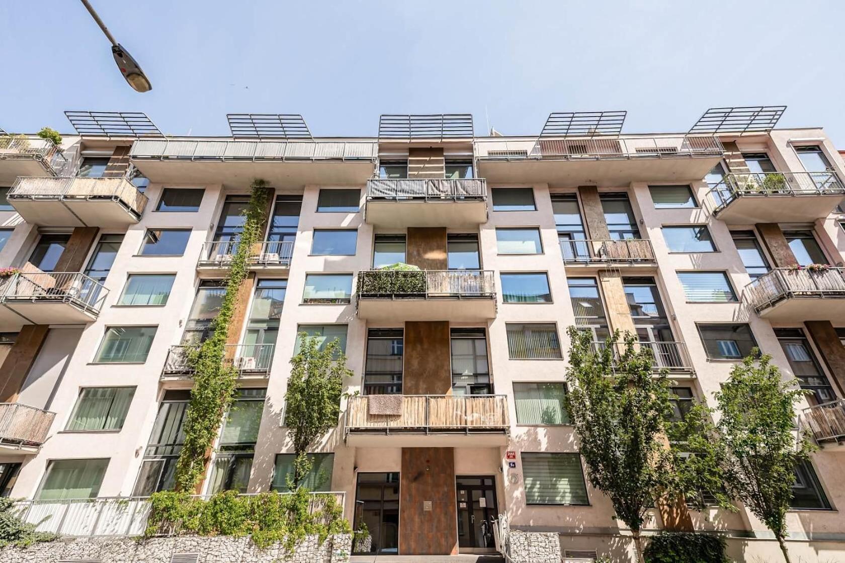 Apartments Palmovka Прага Экстерьер фото