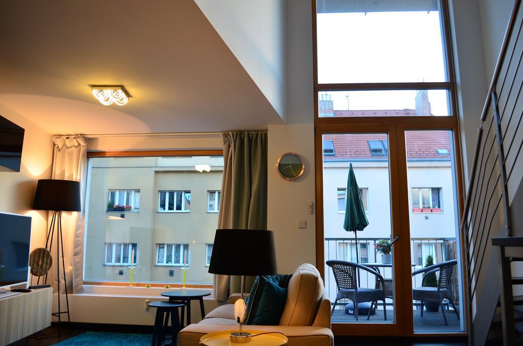 Apartments Palmovka Прага Экстерьер фото