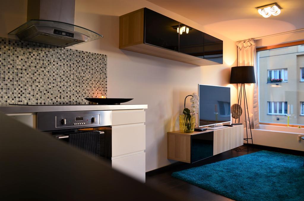 Apartments Palmovka Прага Экстерьер фото